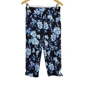 Pioneer Woman Blue Pull-on Stretch Floral Capris Pants. Size S